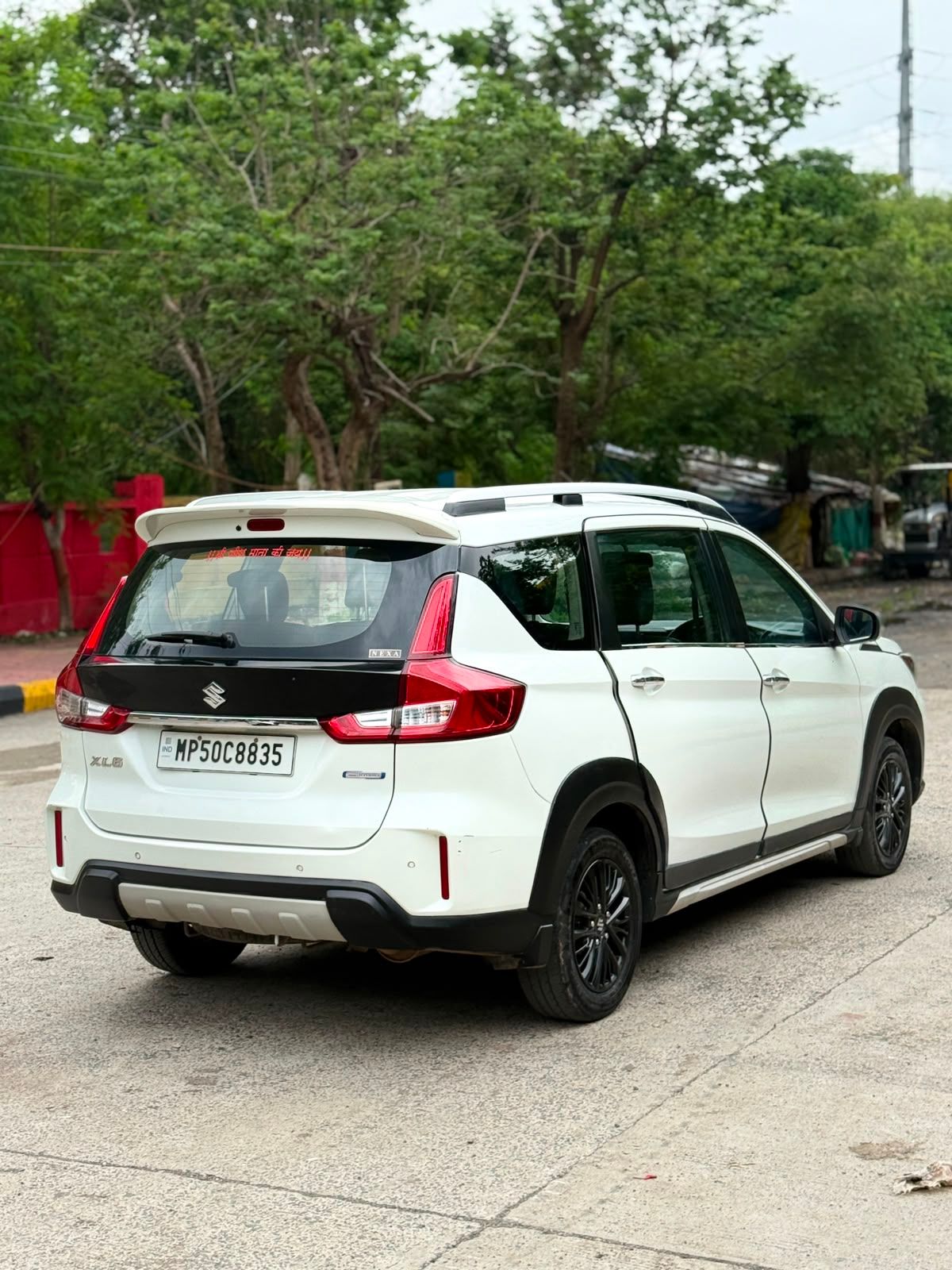 Maruti Suzuki XL6 — rear view