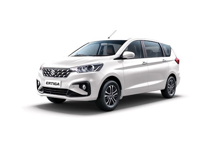 White Maruti Suzuki Ertiga